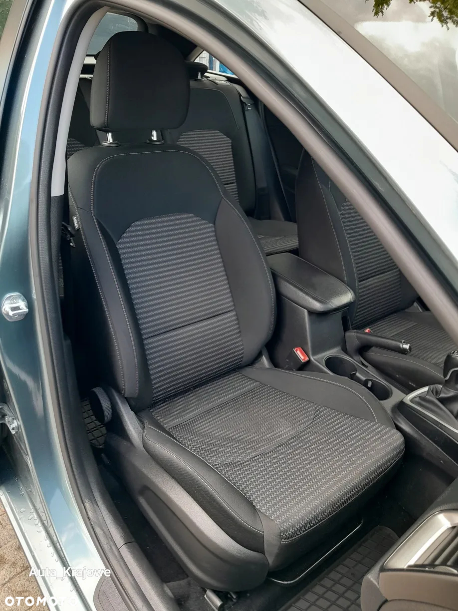 Kia Ceed 1.5 T-GDI M - 28