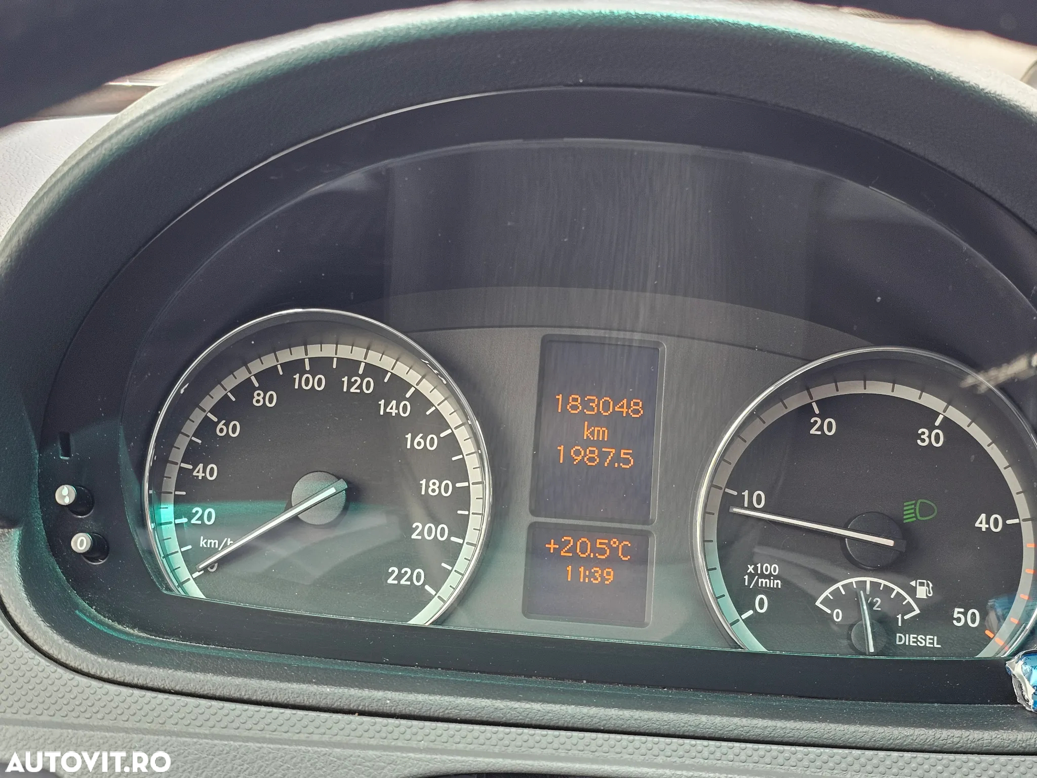 Mercedes-Benz Vito - 10