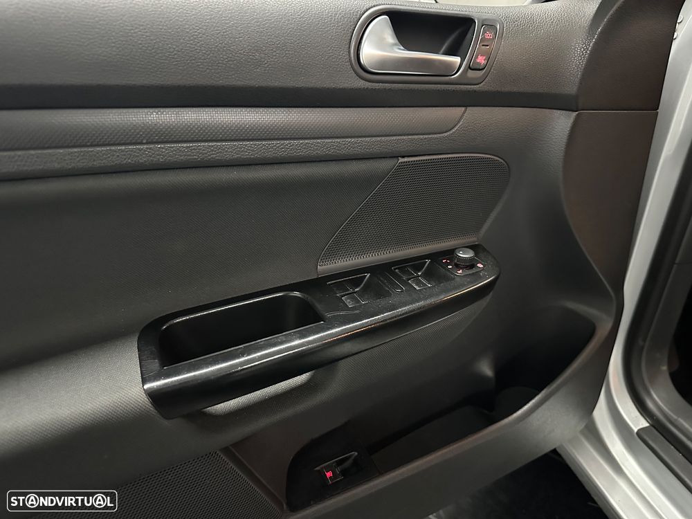 VW Golf 1.4 FSI Sportline - 15