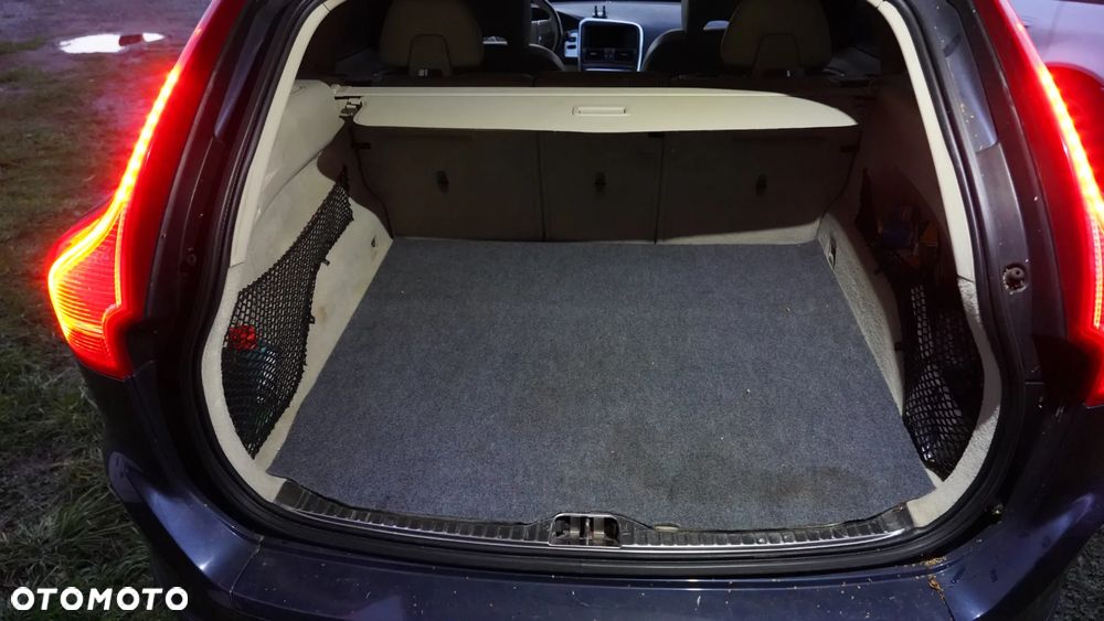 Volvo XC 60 - 35