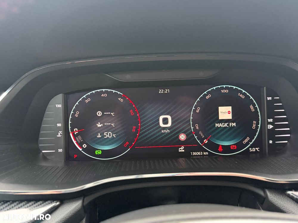 Skoda Octavia 2.0 TDI DSG RS Plus - 20