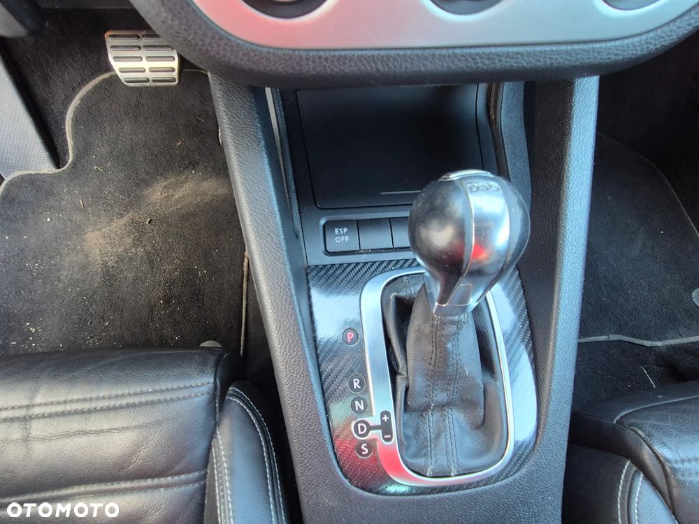 Volkswagen Scirocco 2.0 TDI DSG - 14