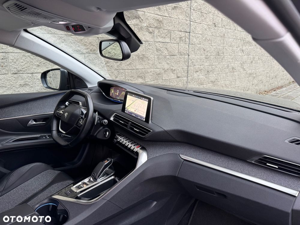 Peugeot 5008 BlueHDI 120 EAT6 Stop & Start Allure - 28