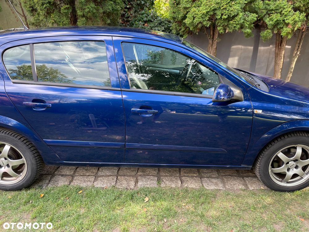 Opel Astra 1.6 Cosmo Easytronic - 16