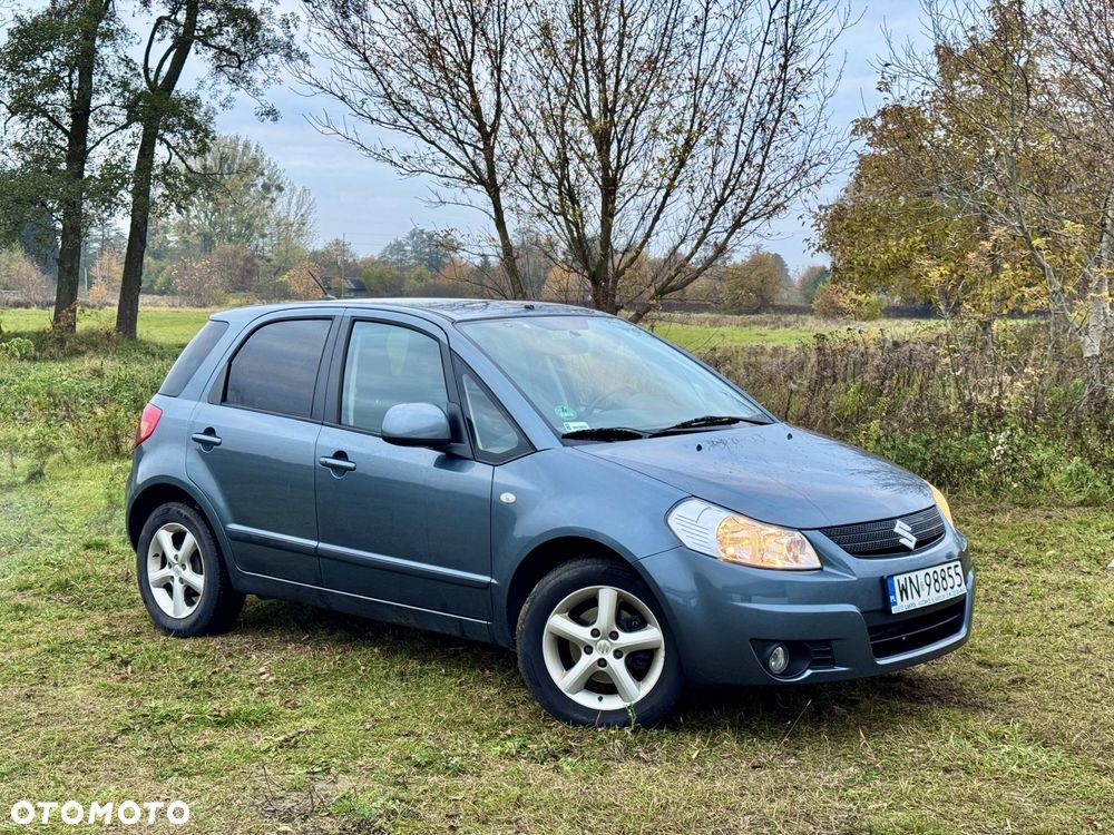 Suzuki SX4 1.6 GS / Premium - 1