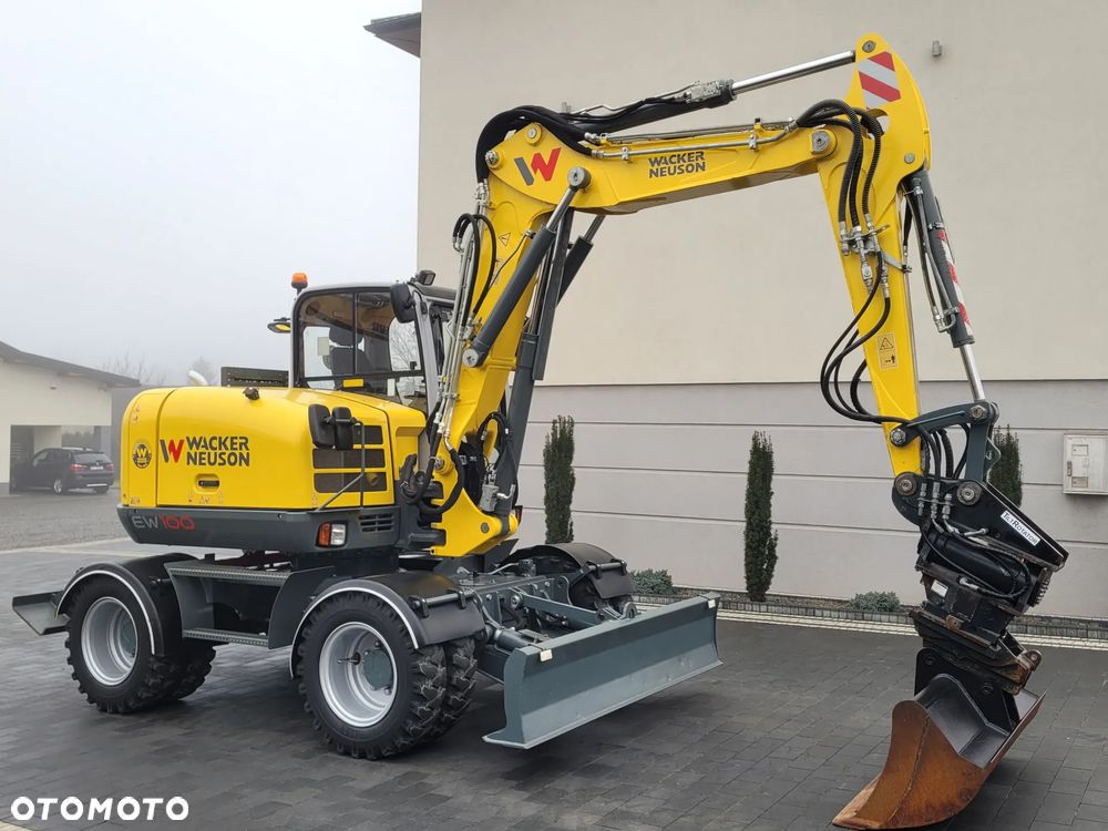 Wacker Neuson EW100 / ROTOTILT / 3 łyżki + widły / model 2020r. / - 1