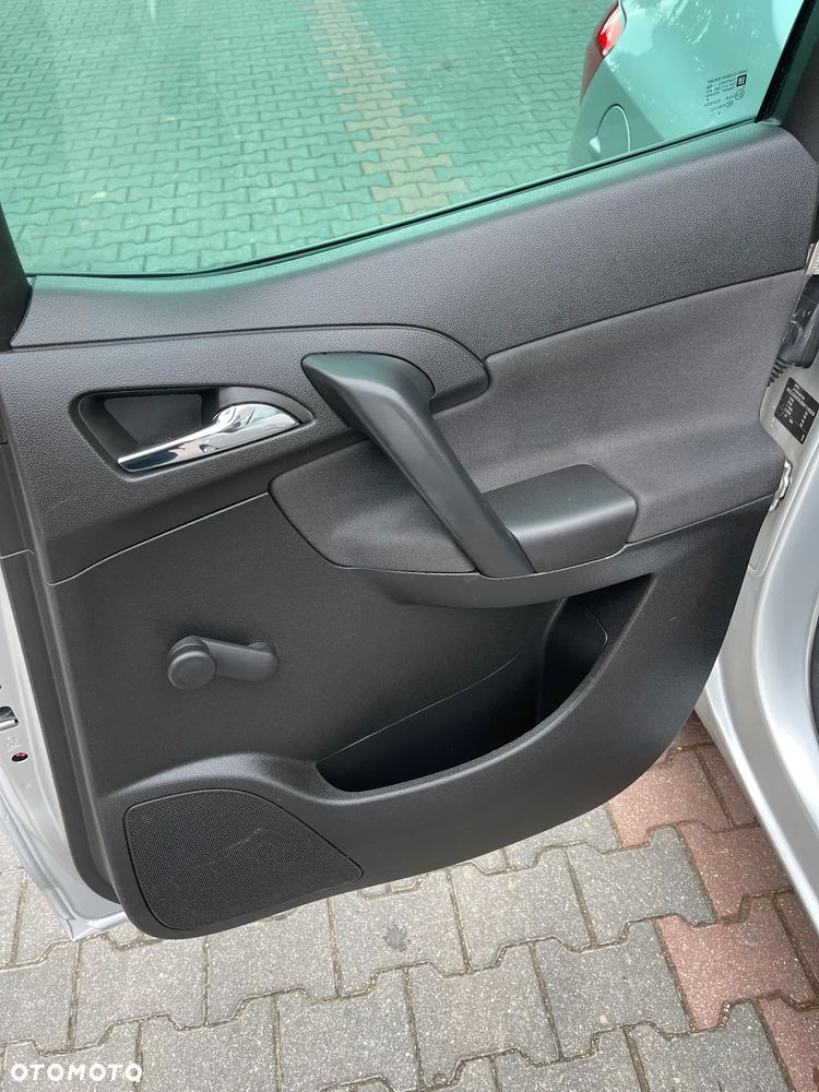Opel Meriva 1.4 Color Edition - 22