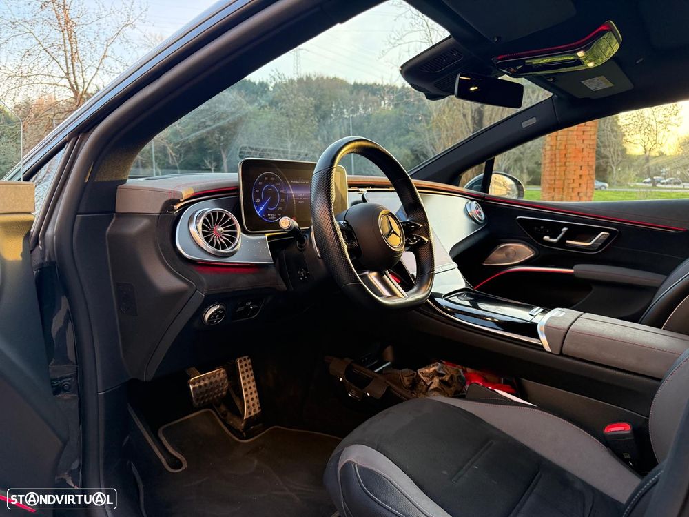 Mercedes-Benz EQS - 9