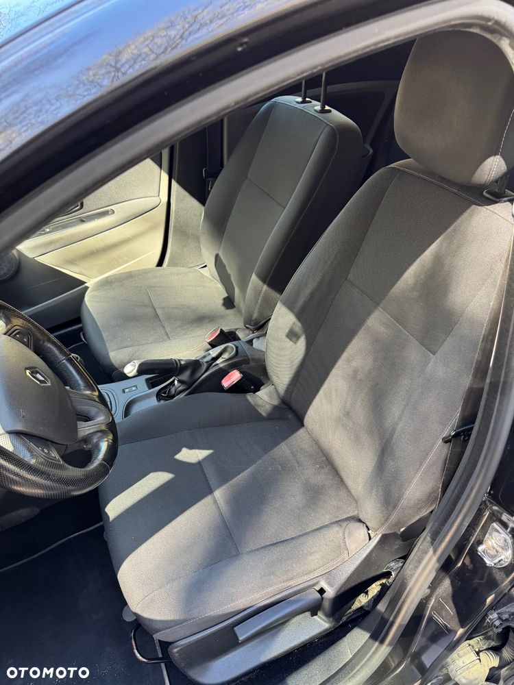 Renault Megane 1.6 16V Expression - 11