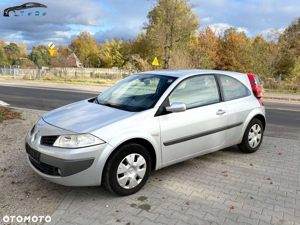 Renault Megane - 11