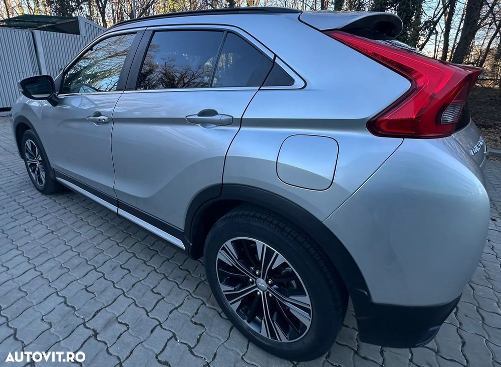 Mitsubishi Eclipse-Cross 1.5-litre 16-valve DOHC MIVEC 4X4 Intense+ Aut. - 14