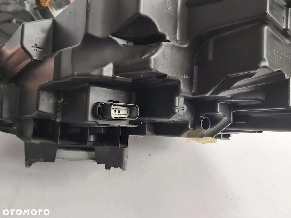 FORD KUGA MK3 LAMPA FULL LED PRAWA PRZÓD - 6