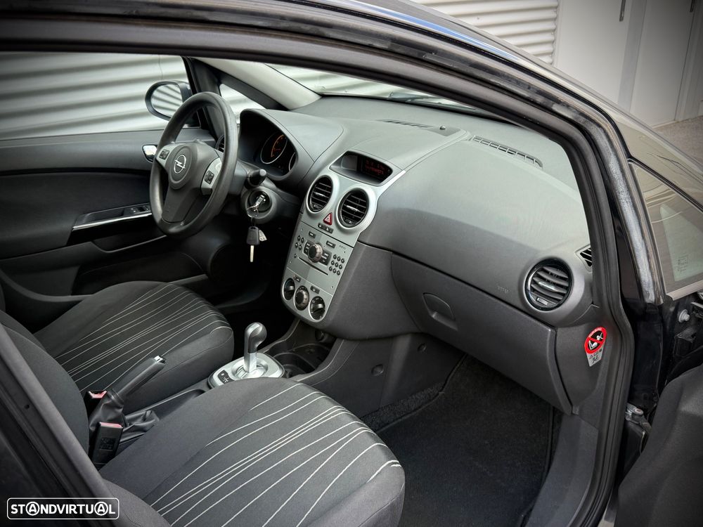 Opel Corsa 1.2 Go! Easytronic - 9