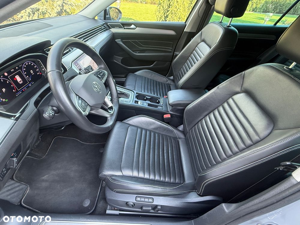 Volkswagen Passat 2.0 TSI Elegance DSG - 21