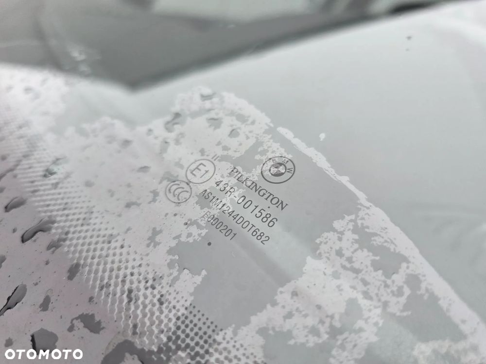 BMW Seria 3 318i - 16