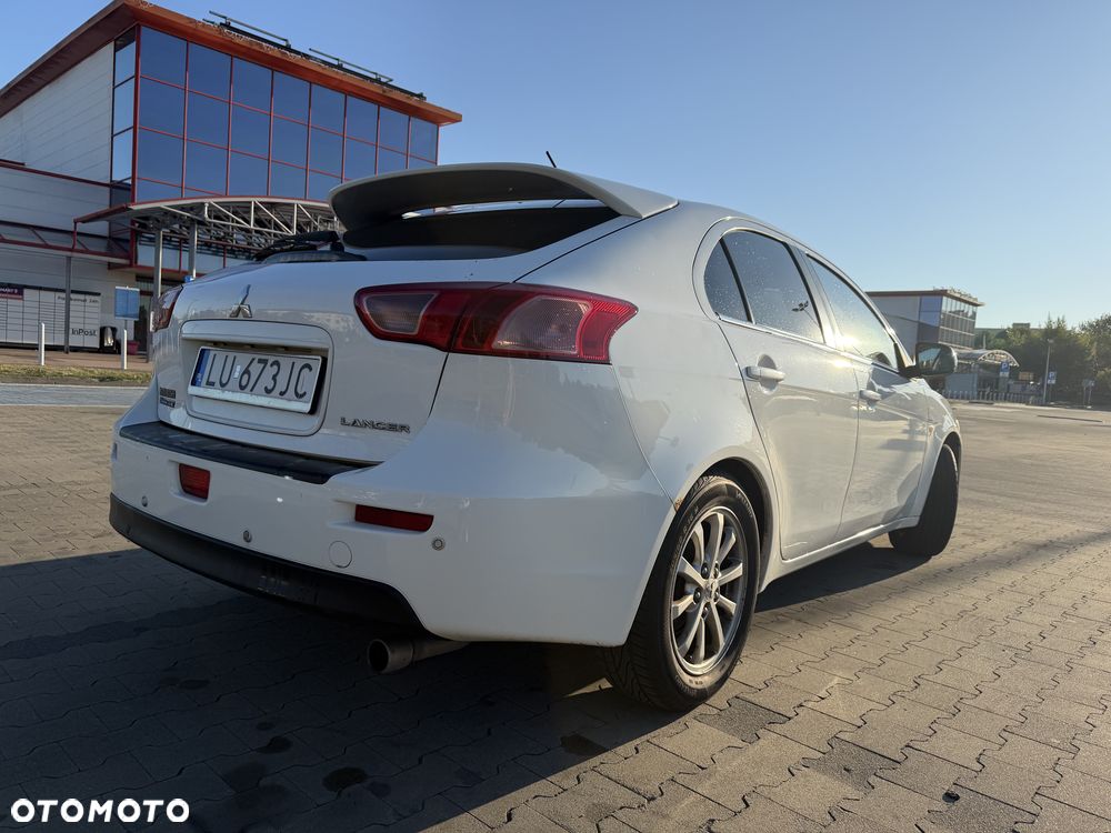 Mitsubishi Lancer 1.6 Invite - 6