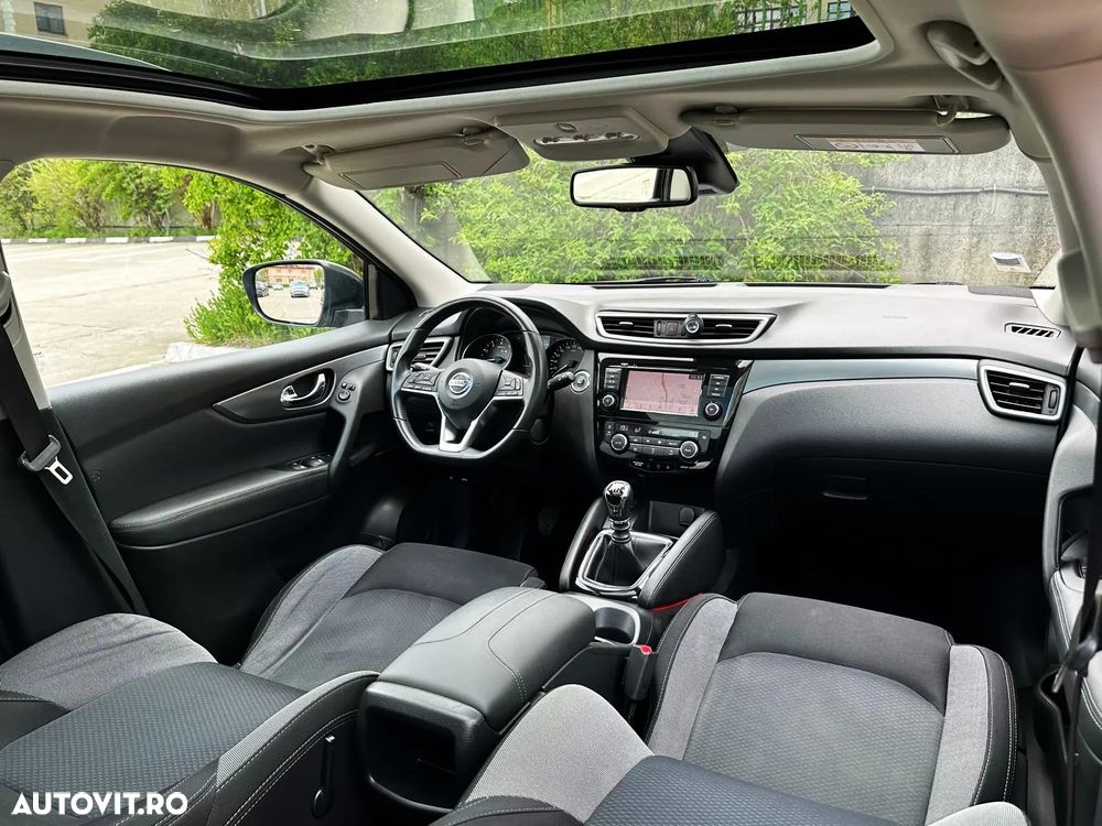 Nissan Qashqai 1.3 DIG-T N-CONNECTA - 6