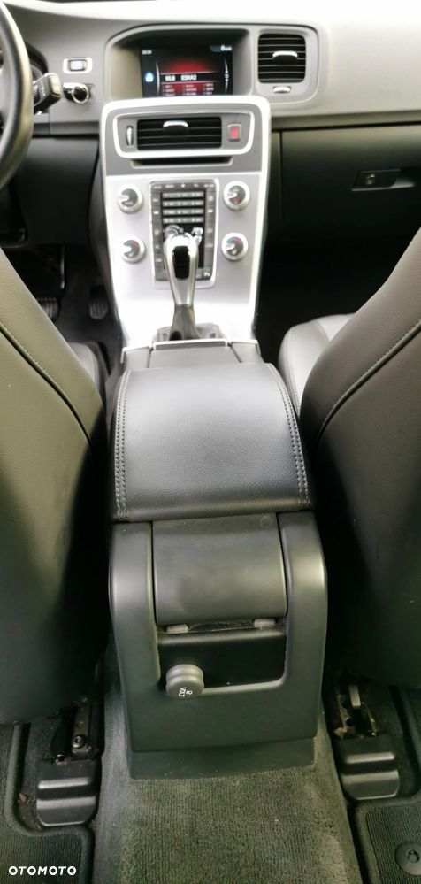 Volvo V60 T3 - 8