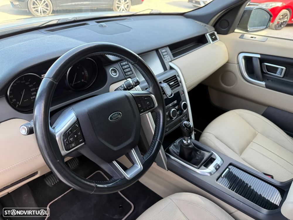 Land Rover Discovery Sport 2.0 TD4 HSE Luxury - 2