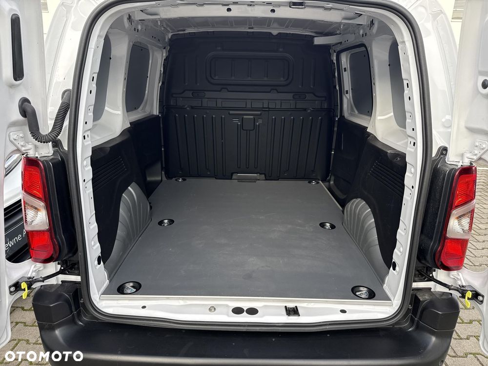 Toyota Proace City - 13