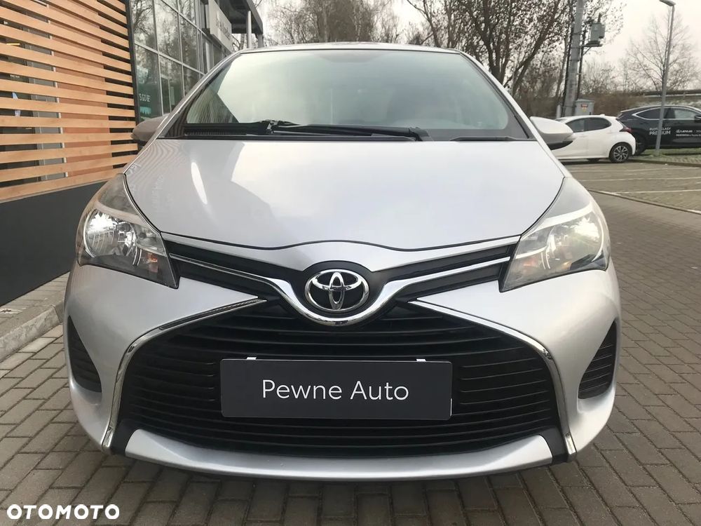 Toyota Yaris 1.0 Active EU6 - 10