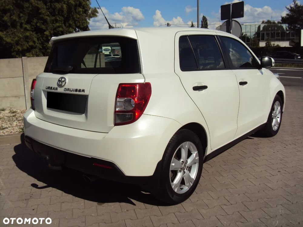 Toyota Urban Cruiser 1.33 Sol - 15