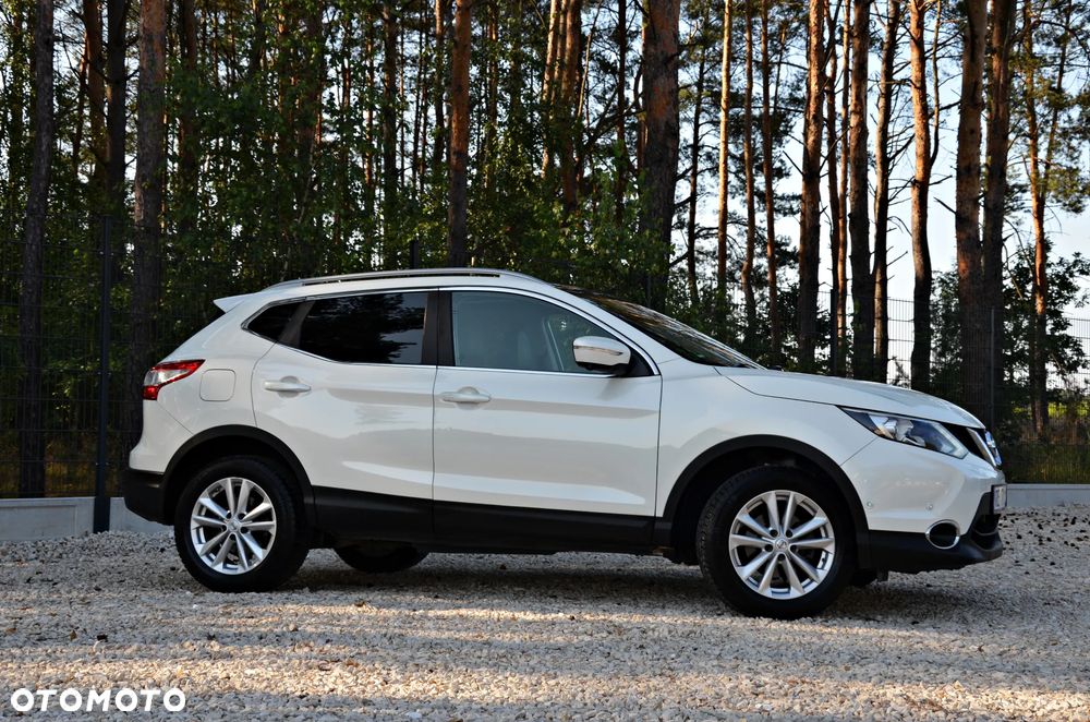 Nissan Qashqai 1.6 DCi 4x4 Tekna - 18