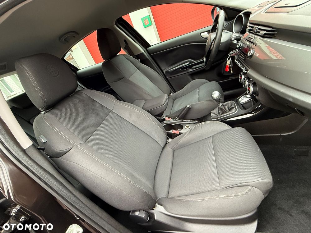 Alfa Romeo Giulietta 1.4 TB MultiAir Progression - 23