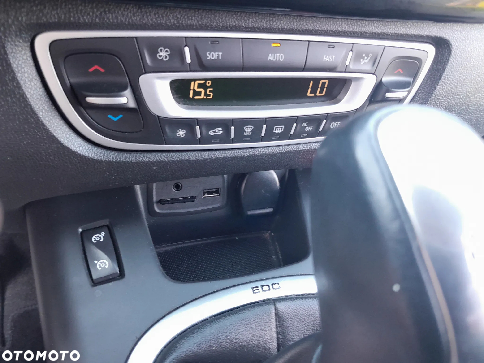 Renault Grand Scenic dCi 110 EDC Bose Edition - 20