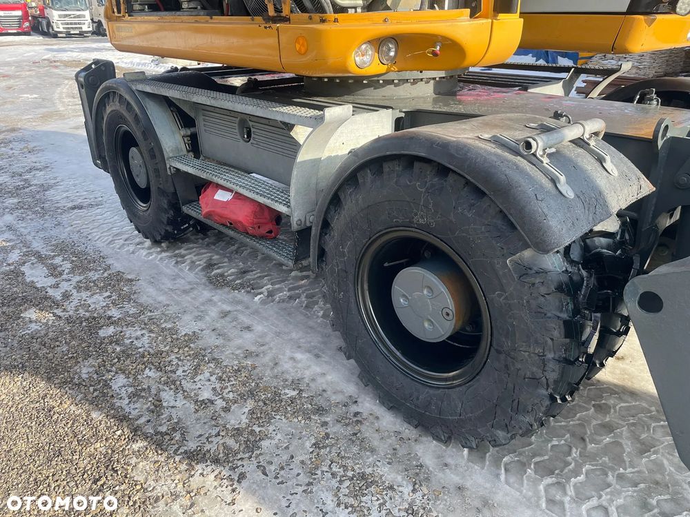 Liebherr 914 koparka kołowa - 24