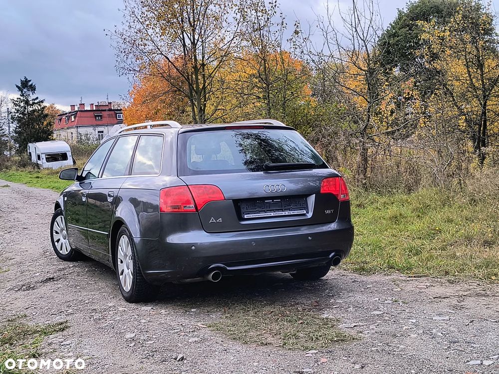 Audi A4 Avant 1.8T - 4