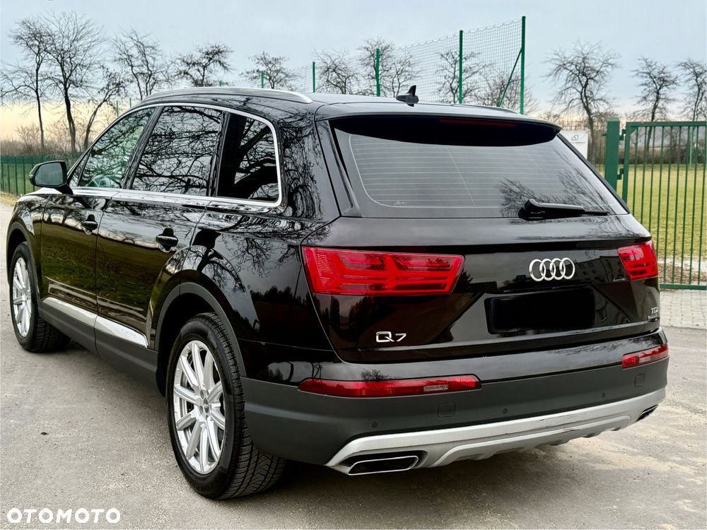 Audi Q7 - 11