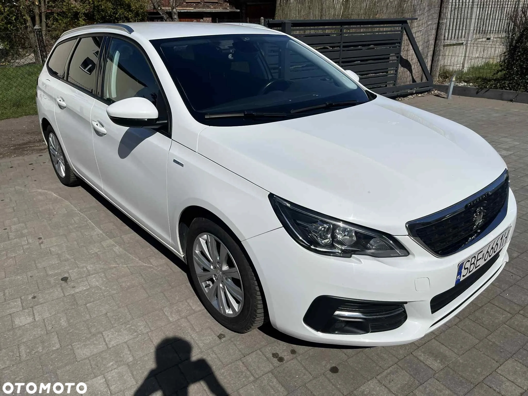Peugeot 308 BlueHDi FAP 130 Stop & Start Style - 8
