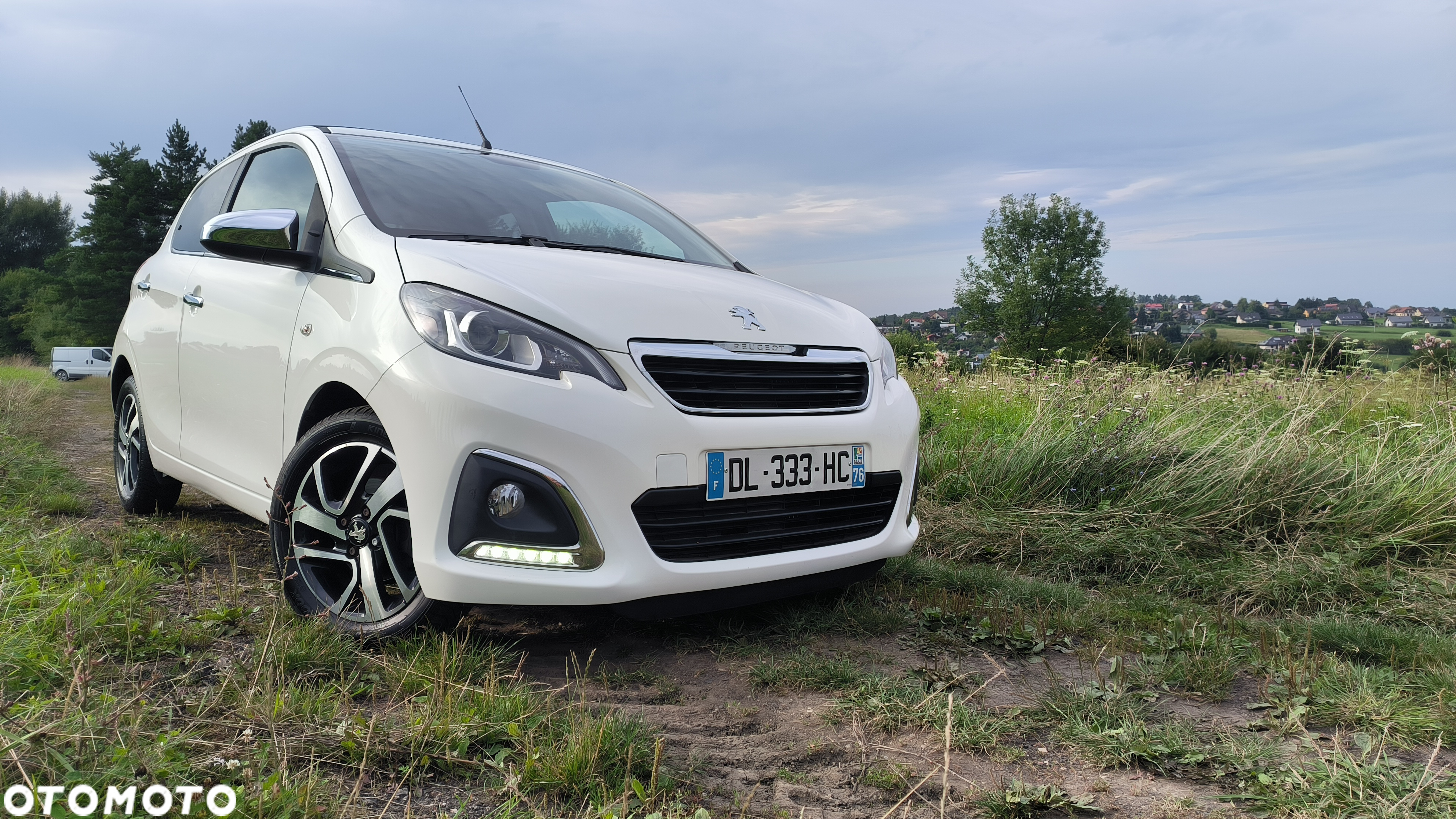 Peugeot 108 PureTech 82 Top Allure - 4