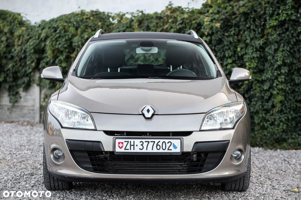 Renault Megane TCe 180 Dynamique - 5