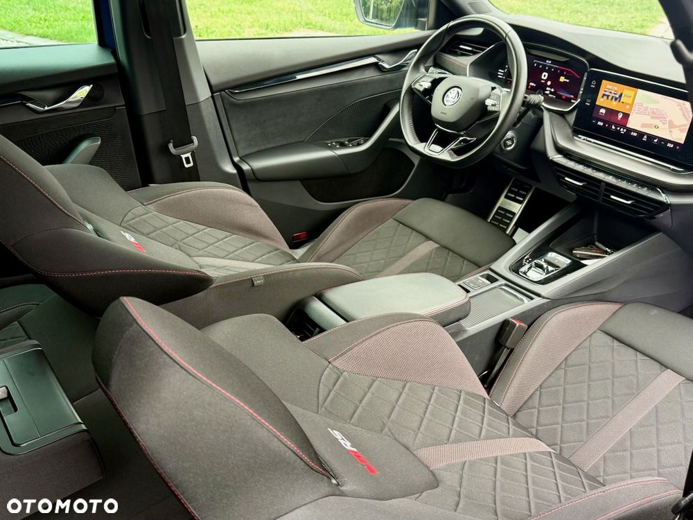 Skoda Octavia 2.0 TDI DSG 4x4 RS - 24