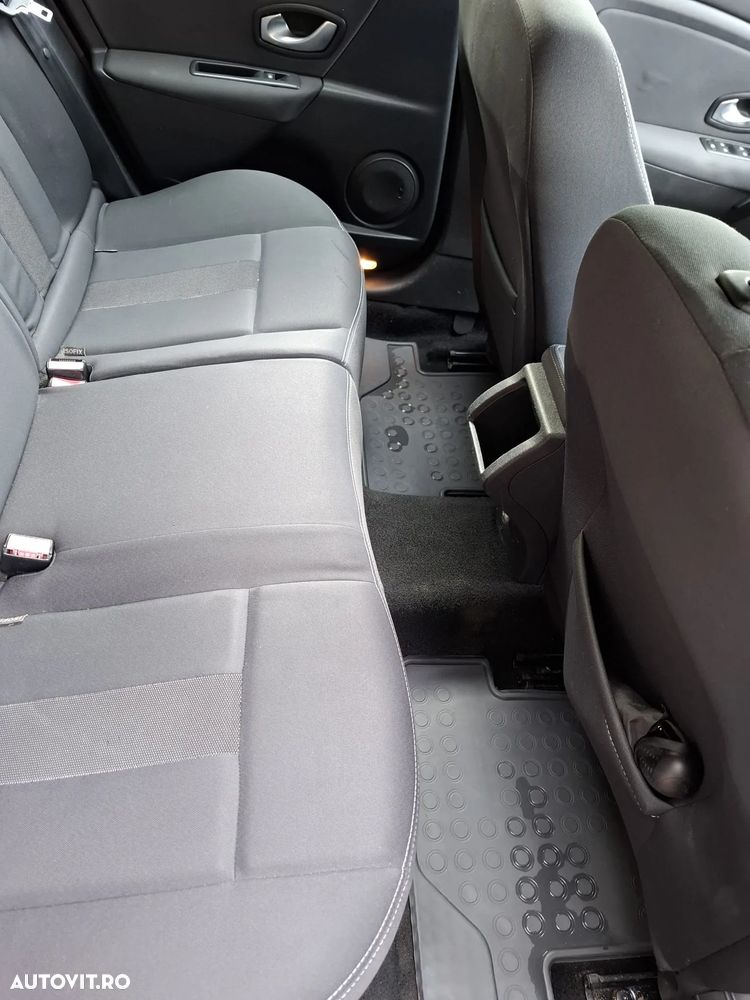 Renault Megane - 20