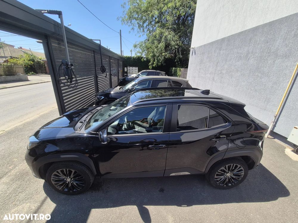 Toyota Yaris Cross - 12