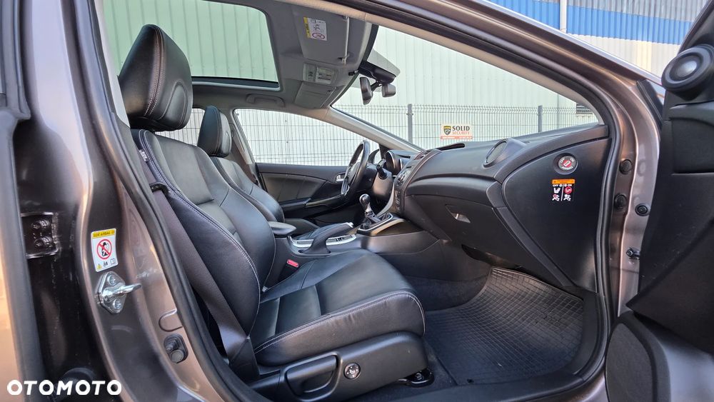 Honda Civic 1.8 Lifestyle Leather - 12