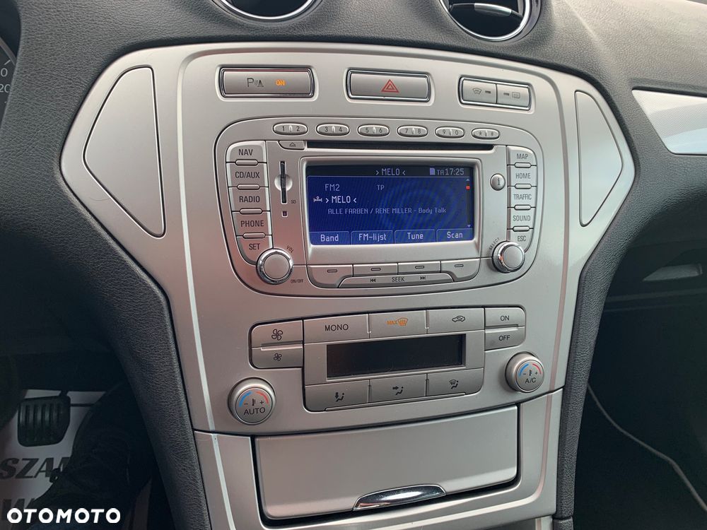 Ford Mondeo 2.0 TDCi EConetic Trend - 21