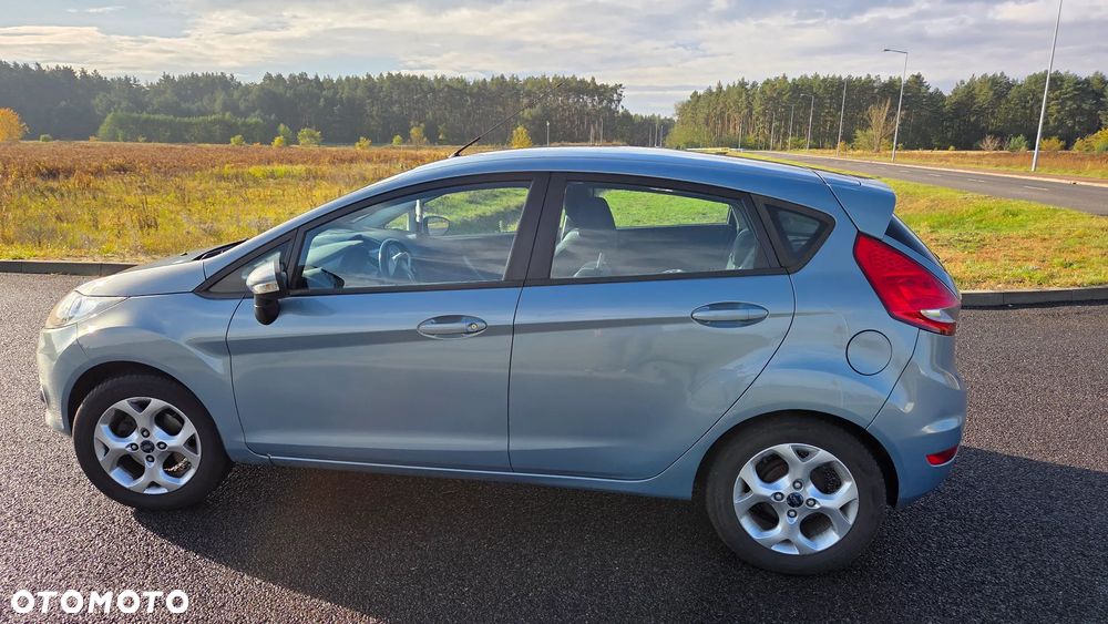 Ford Fiesta - 4