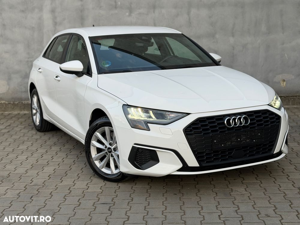 Audi A3 Sportback 30 TFSI S tronic - 1