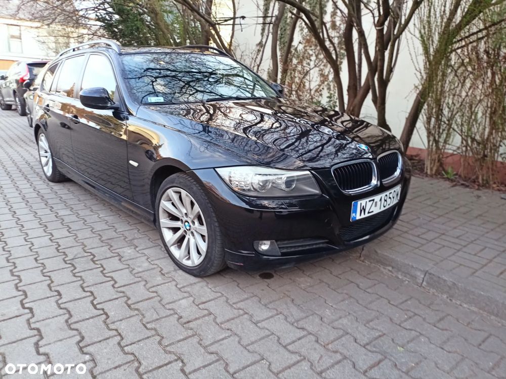 BMW Seria 3 320i Edition Exclusive - 4