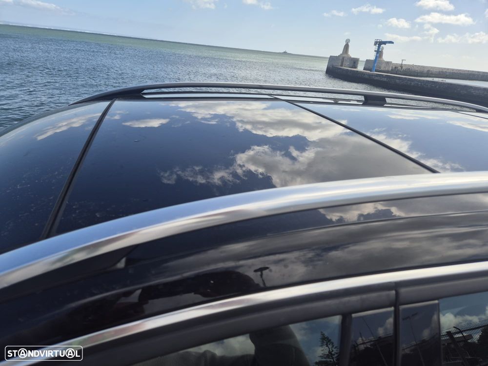 Mercedes-Benz E 300 Bluetec Hybrid Avantgarde - 13