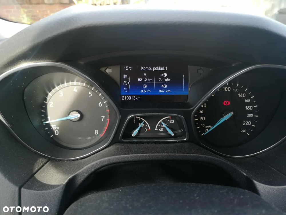 Ford Focus 1.0 EcoBoost Trend - 16