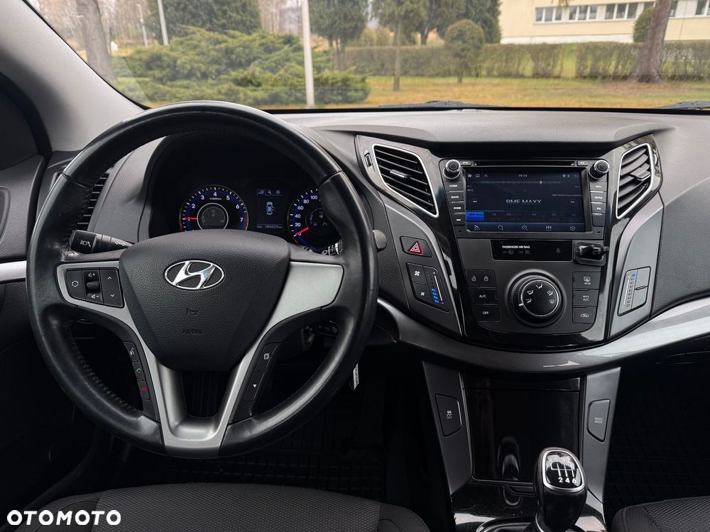 Hyundai i40 i40cw 1.6 Fifa World Cup Edition - 40