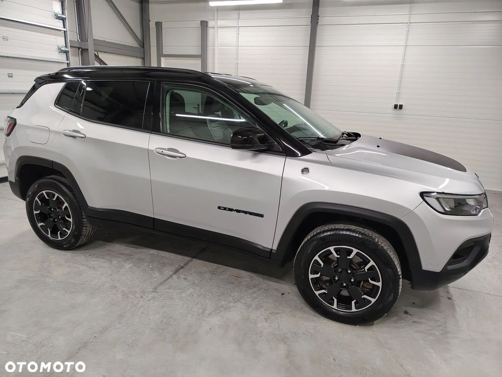 Jeep Compass 1.3 T4 4xe Automatik Trailhawk - 17
