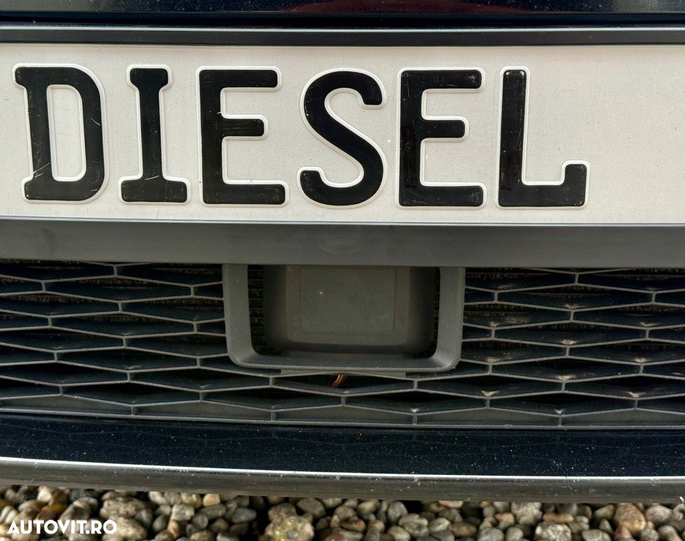 Seat Leon ST 2.0 TDI DPF DSG Style - 21