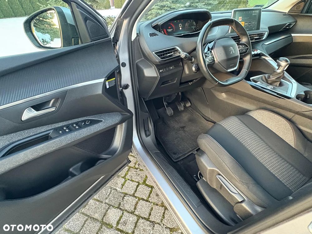 Peugeot 5008 1.6 BlueHDi Allure 7os - 10