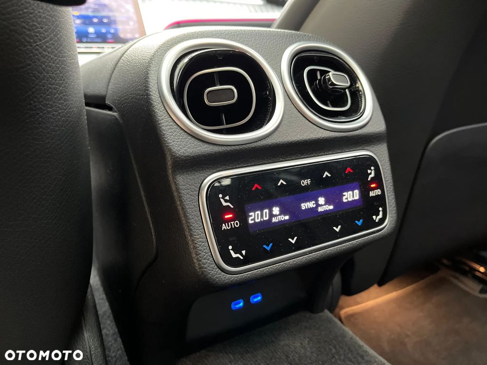 Mercedes-Benz Klasa C 200 4MATIC 9G-TRONIC - 27